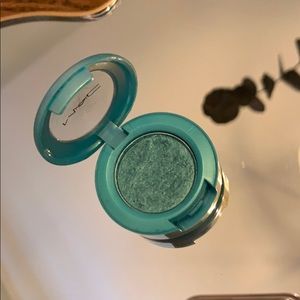 MAC Eyeshadow Limited Edition WATERNYMPH
